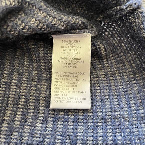 Jana Angora Oversized Sweater - Picture 4 of 4